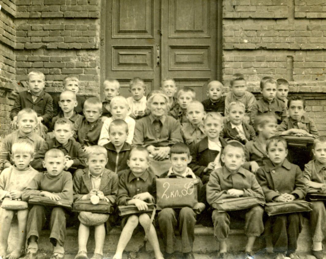 Кадатов М.Г. &laquo;130 лет зданию ростовской средней школы №2&raquo;