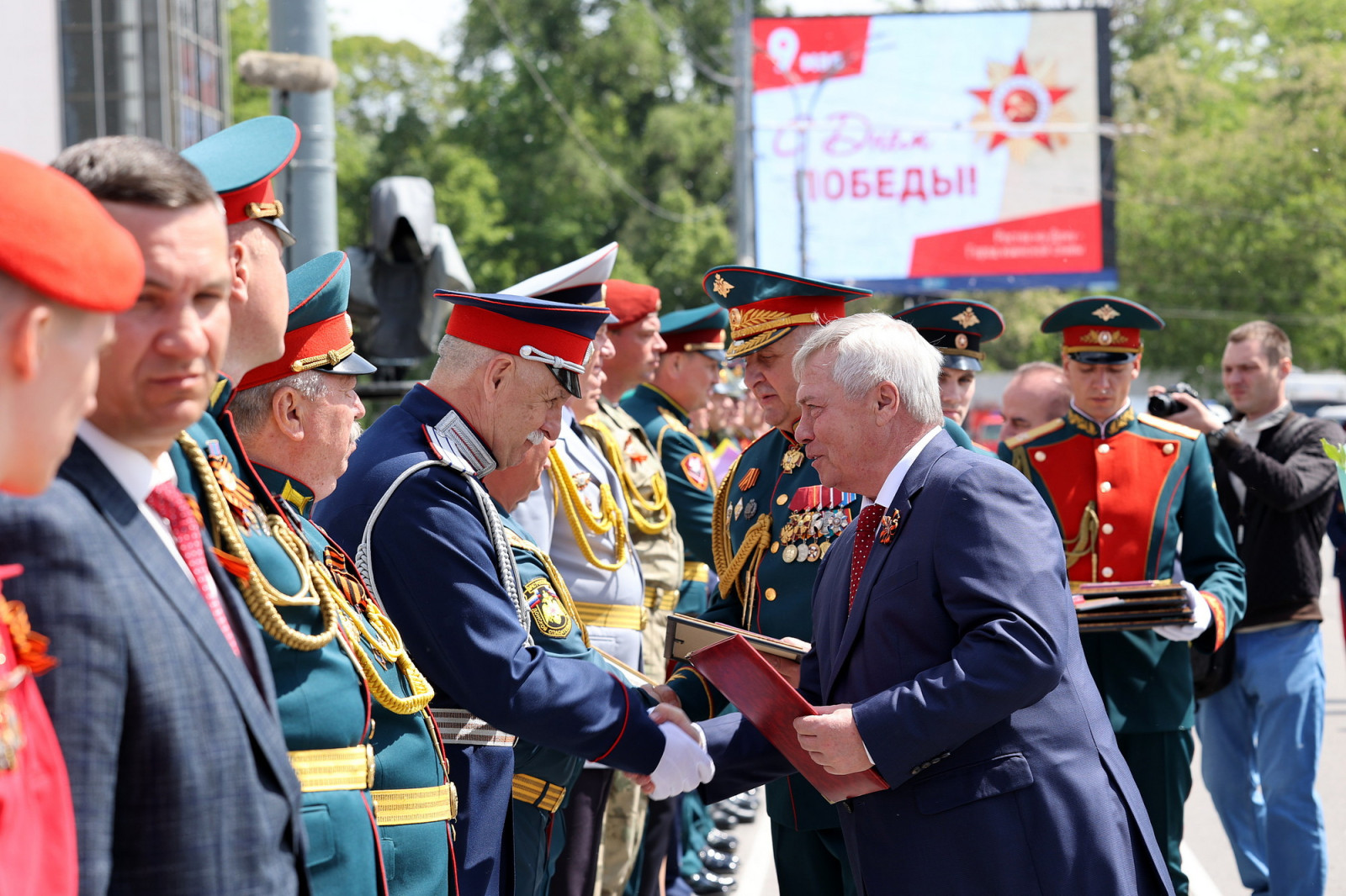 В День Великой Победы в Ростове-на-Дону состоялось около 200 мероприятий
