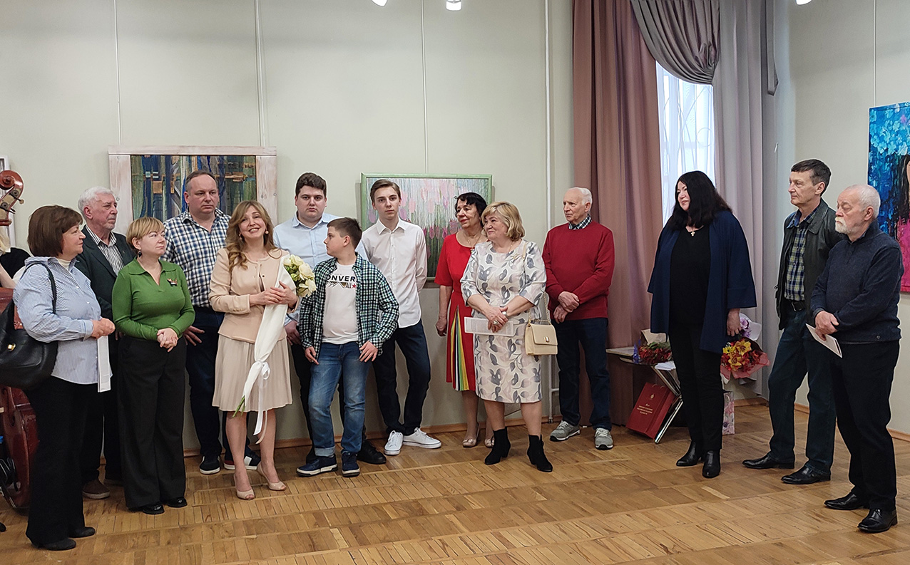 Персональная выставка Натальи Дробышевой «Полотно» в РОМИИ