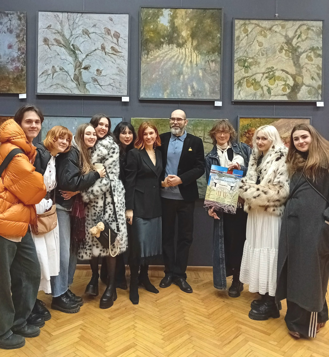 Персональная юбилейная выставка Елены Лапко &laquo;Местами мокрый снег&raquo; в СХР