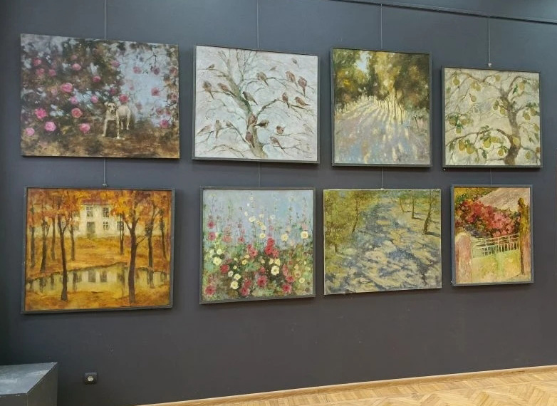 Персональная юбилейная выставка Елены Лапко &laquo;Местами мокрый снег&raquo; в СХР