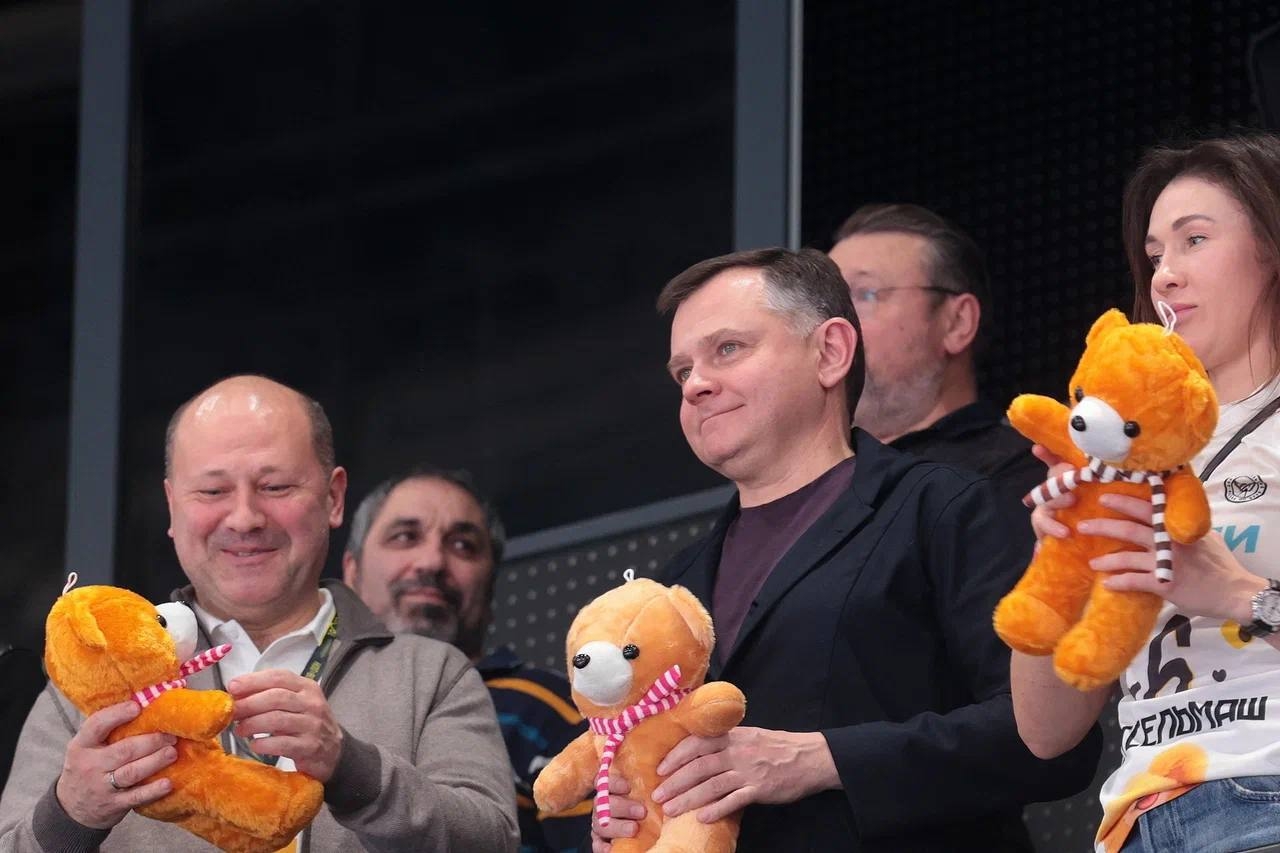 Акция &laquo;Мишкопад&raquo; на гандбольном матче &laquo;Ростов-Дон&raquo; против &laquo;Астраханочки&raquo; собрала более миллиона рублей