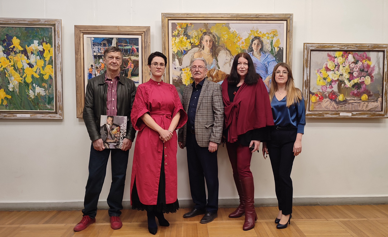 Солнечный Крым приехал в Ростов! В РОМИИ открылась персональная выставка художника Ольги Григорьевой-Климовой