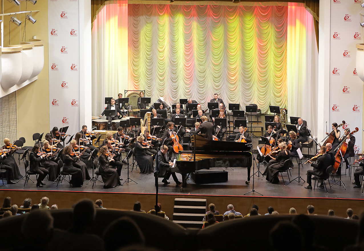 Фееричное открытие симфонического сезона 2023 в Ростове