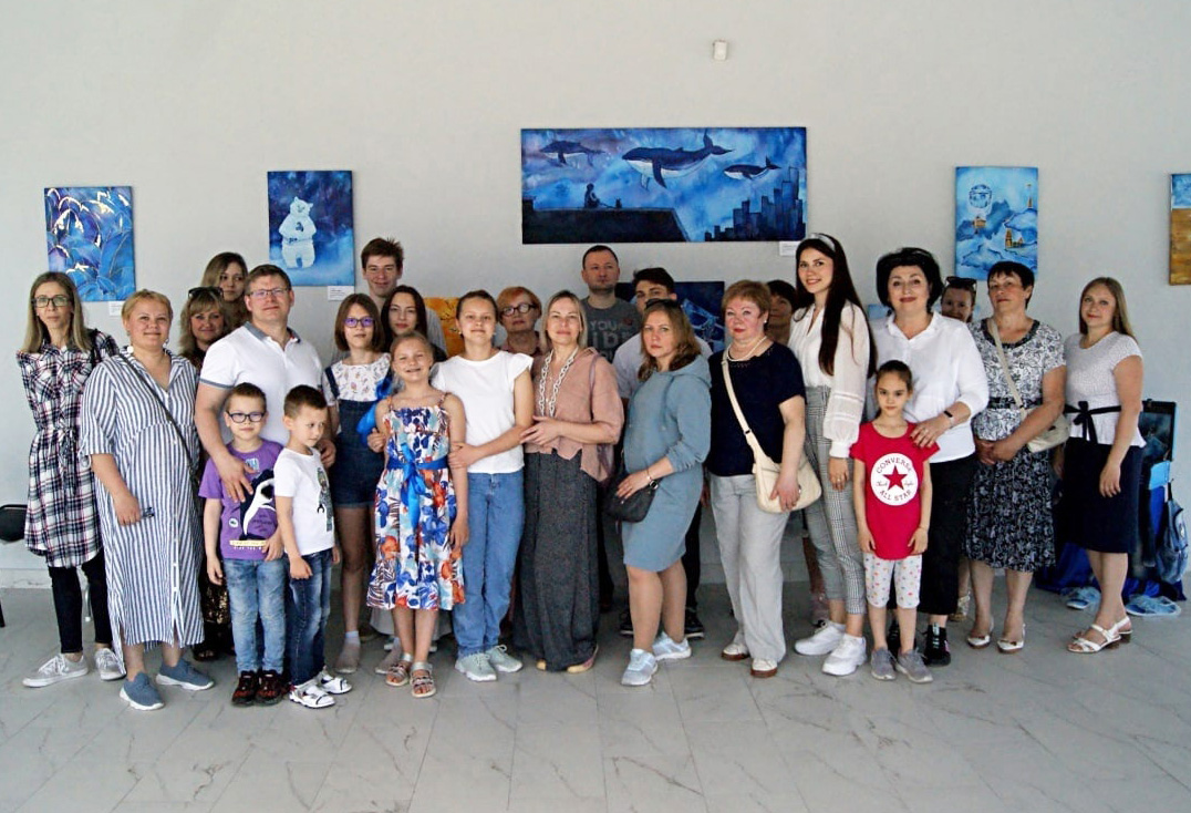 гости выставки «Голубые сны Пелагеи»