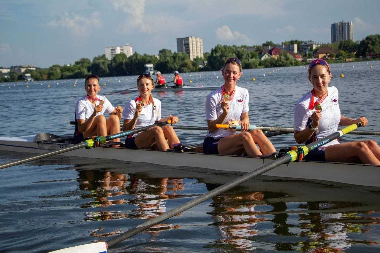 Дончанки завоевали бронзовую медаль чемпионата Европы по академической гребле в Варесе