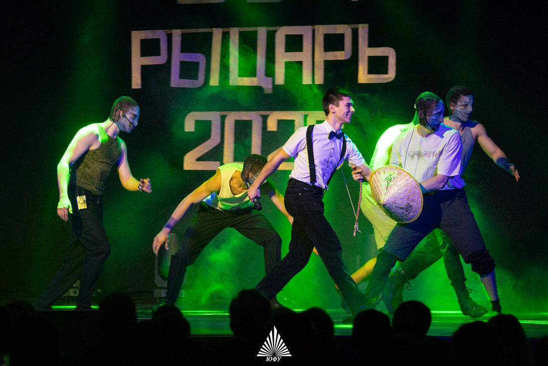 В студенческом клубе ЮФУ прошёл ежегодный военно-патриотический конкурс &laquo;Рыцарь-2026&raquo;