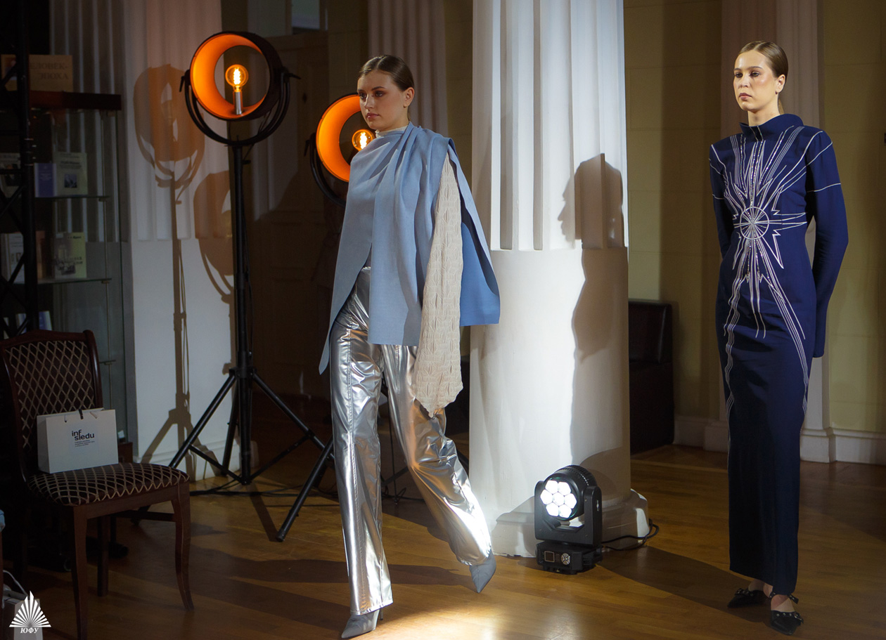 Первый модный показ Южного федерального университета и финал конкурса проектов женской деловой одежды &laquo;Модный ID-код&raquo;