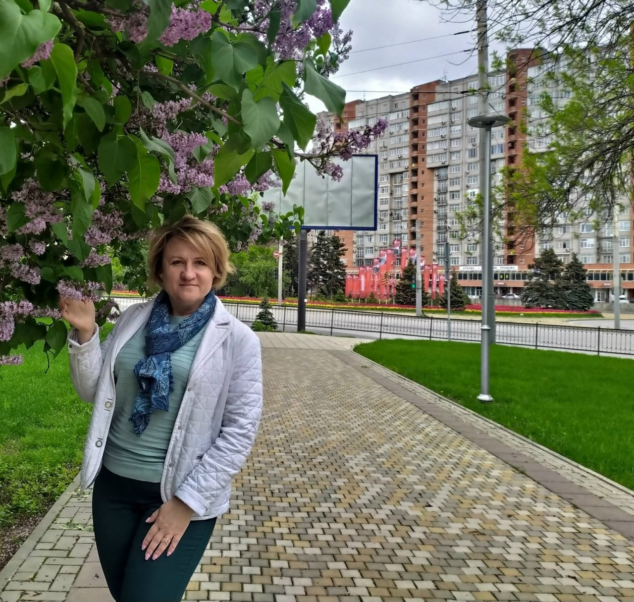 Зина Дерягина. Искусство в строю