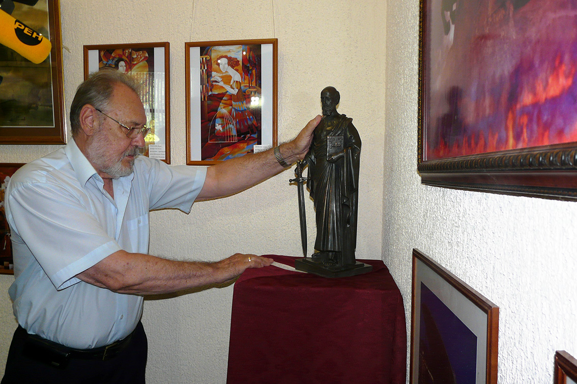 Выставка в честь 85-летия скульптора Анатолия Скнарина