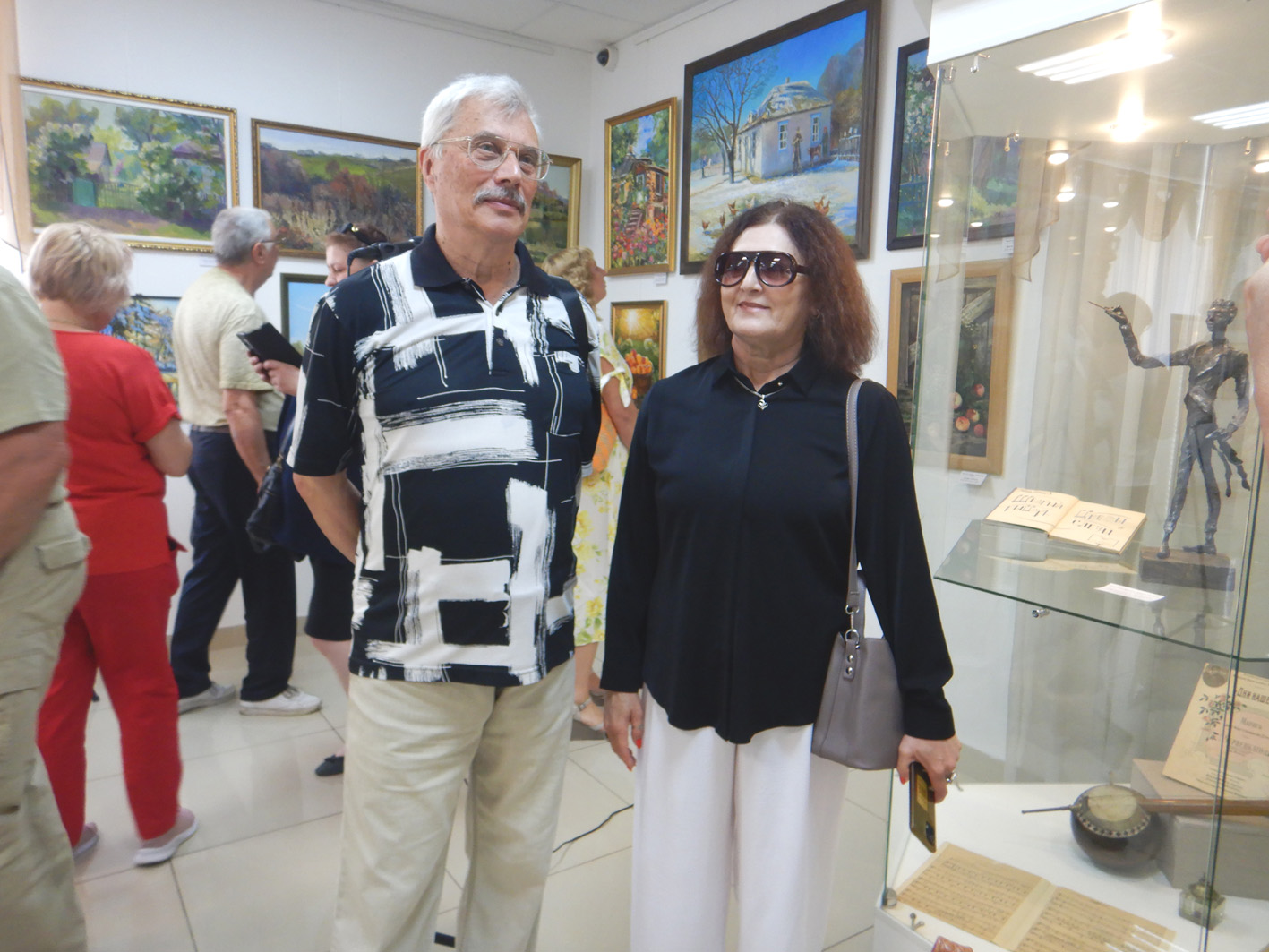Выставка &laquo;Связь поколений&raquo; в Музее русско-армянской дружбы