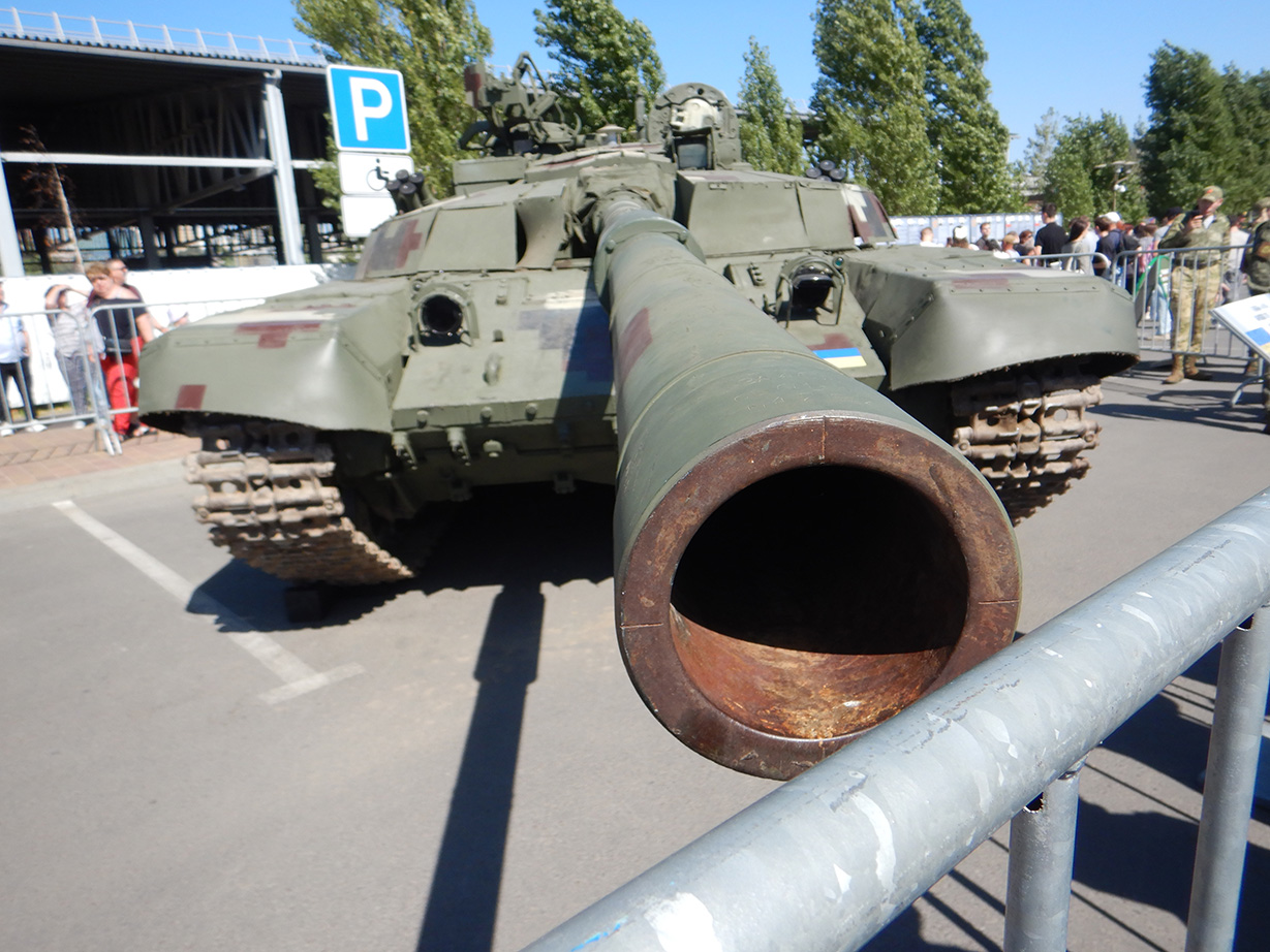 В парке «Левобережный» Ростова-на-Дону открылась выставка трофейной техники. 14 - 22 сентября